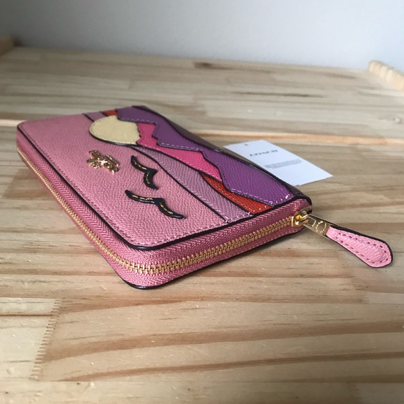 Coach wallet🎈🎈 - Picture 3 of 7